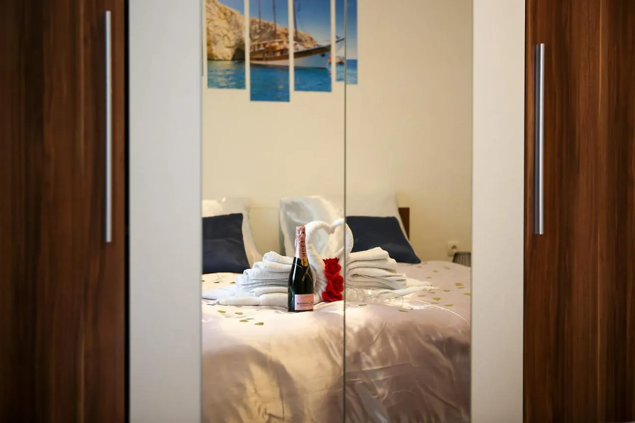 Apartment B&J - In The Center Of Split